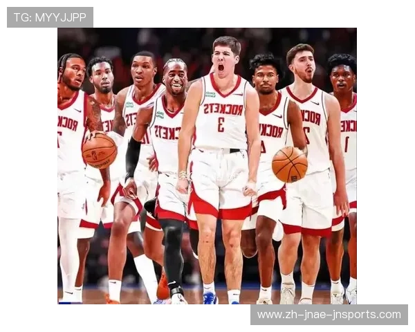 火箭队14号球员身份揭秘及生涯数据