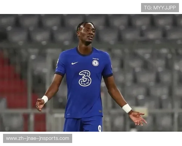 英超球队注册人数：球员与俱乐部管理